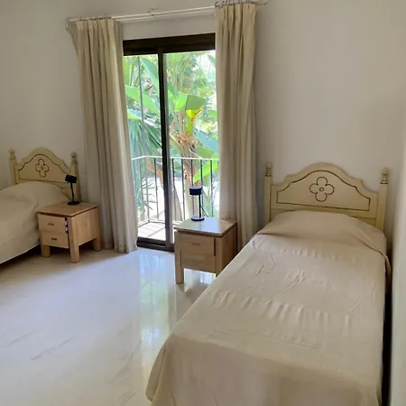 Cartuja Del Golf Duplex Penthouse Apartment